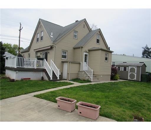 Building Photo - 332 Suttons Ln