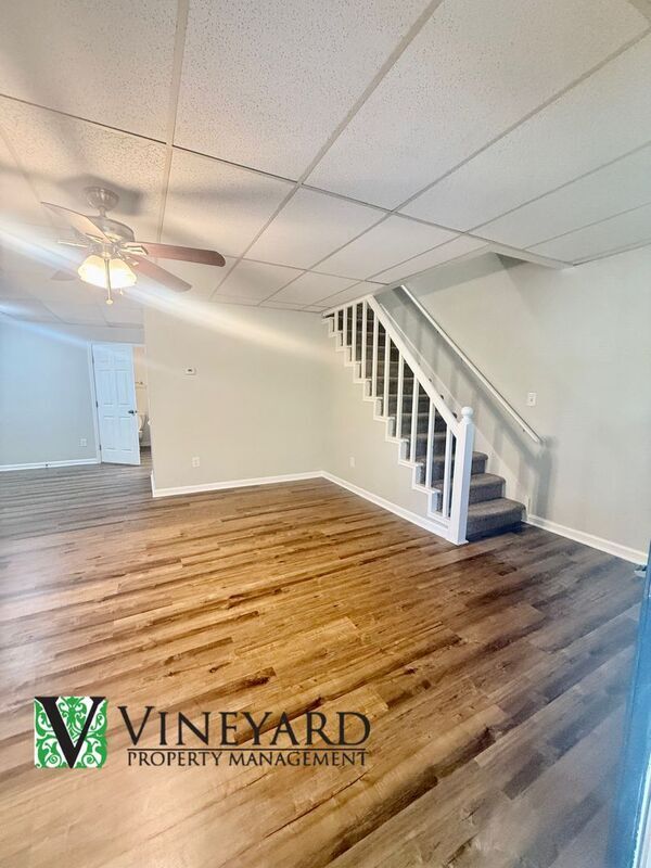 Building Photo - 4520 Bartow Carver Rd SE