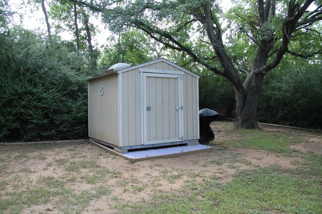 Foto del edificio - Cozy 2-Bedroom Home for Lease