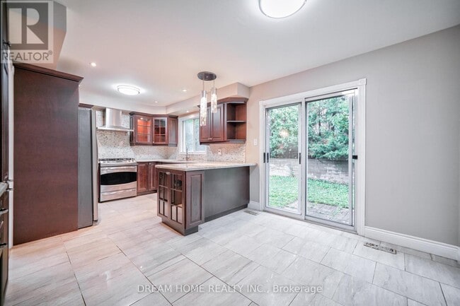 Photo du bâtiment - 24 Muster Ct