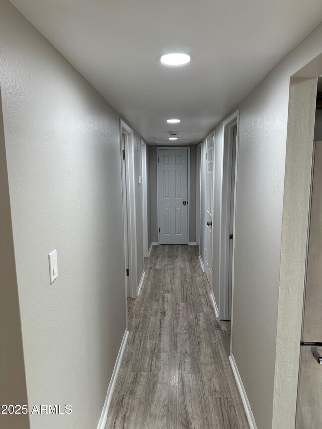 Foto del edificio - 1038 E Hondo Ave