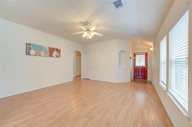 Building Photo - 25223 Florina Ranch Dr