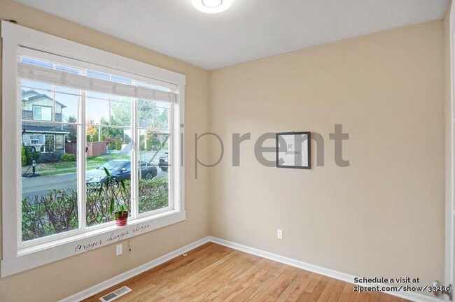 Building Photo - 1602 170th St SE