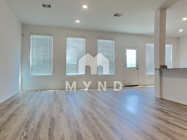 Foto del edificio - 24143 Laurel Farms Dr