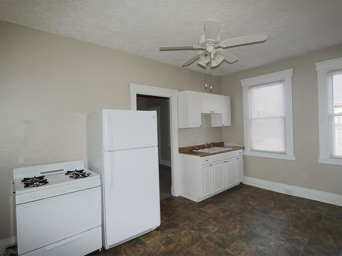 1762 Cleveland Ave Unit 6, Cincinnati, OH 45212 Room for Rent in