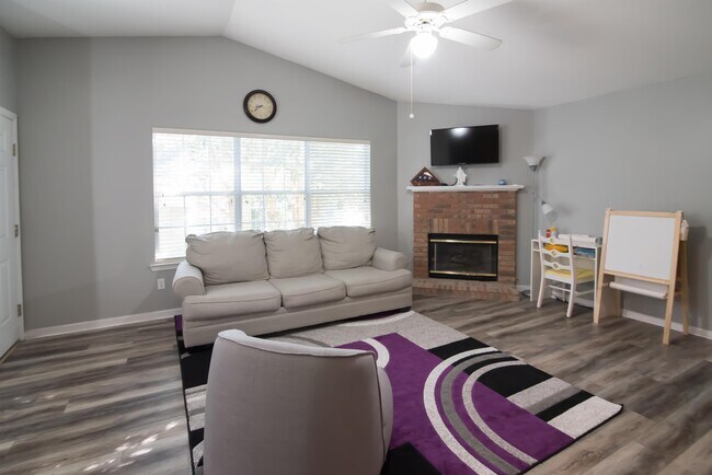 Building Photo - 7220 Jaffrey Ct
