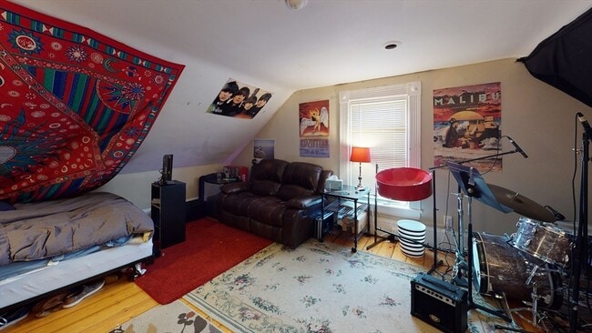 Building Photo - 24 Highgate St