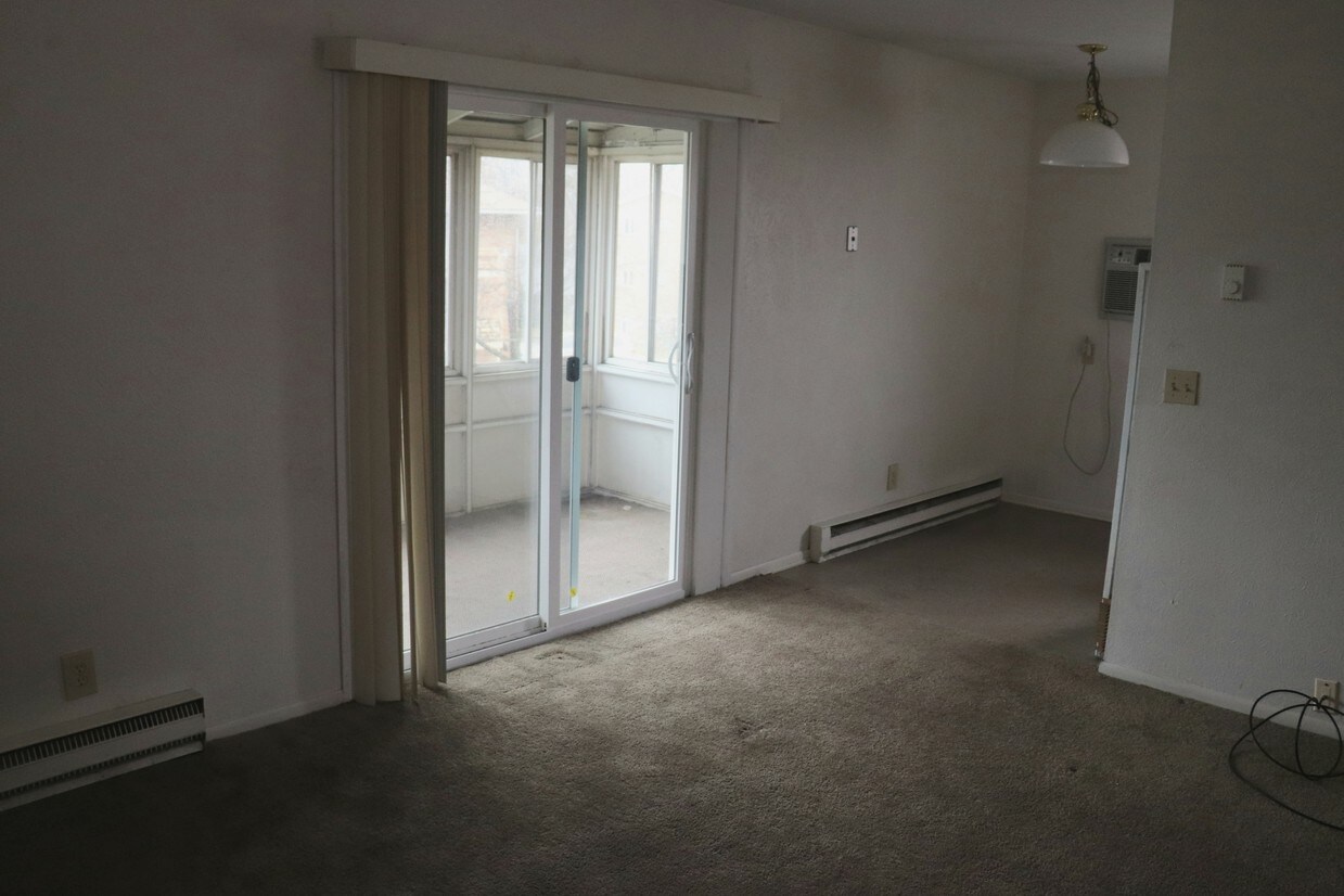 sala de estar - 420 Mountainbrook Dr