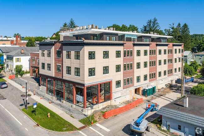 Building Photo - Berkley Apartments