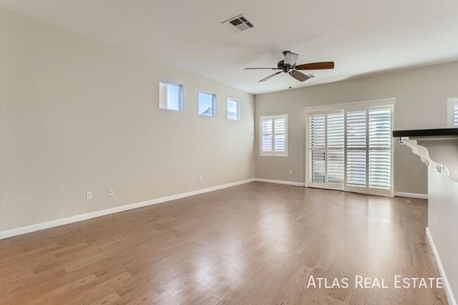 Foto del edificio - 3749 Gallowtree Ave