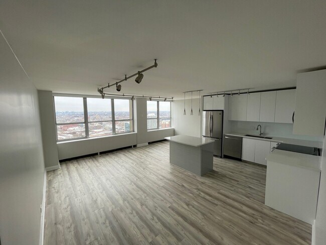 Foto del edificio - 655 W Irving Park Rd