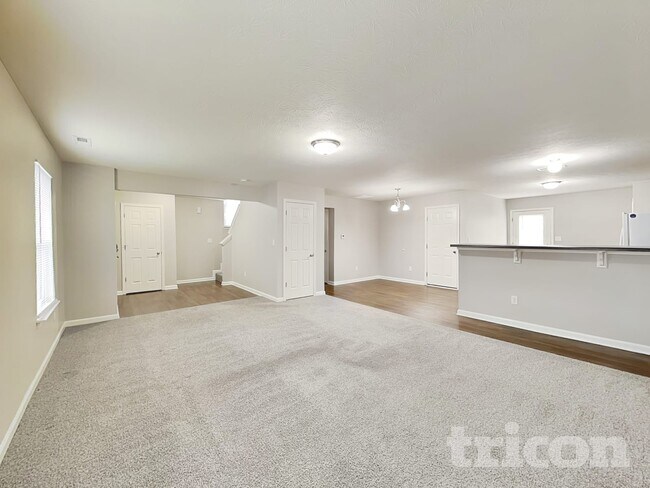 Foto del edificio - 2391 Bristol Dr