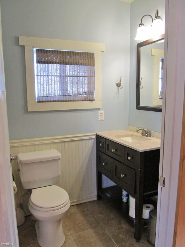 Foto del edificio - 4129 S Long Lake Dr