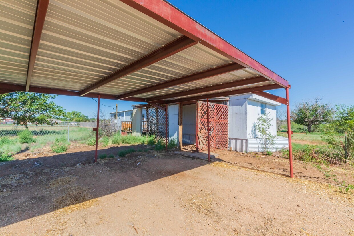 Foto principal - 213 E Cherry Ave