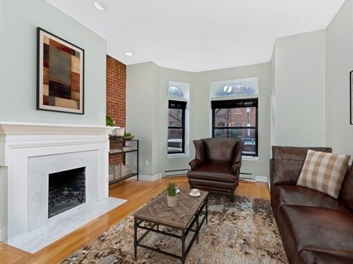Foto del edificio - 239 W Newton St