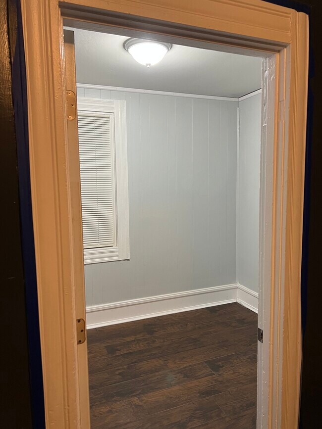 Bedroom - 3230 W 31st St
