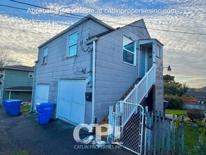 Building Photo - 405 6th Ave N