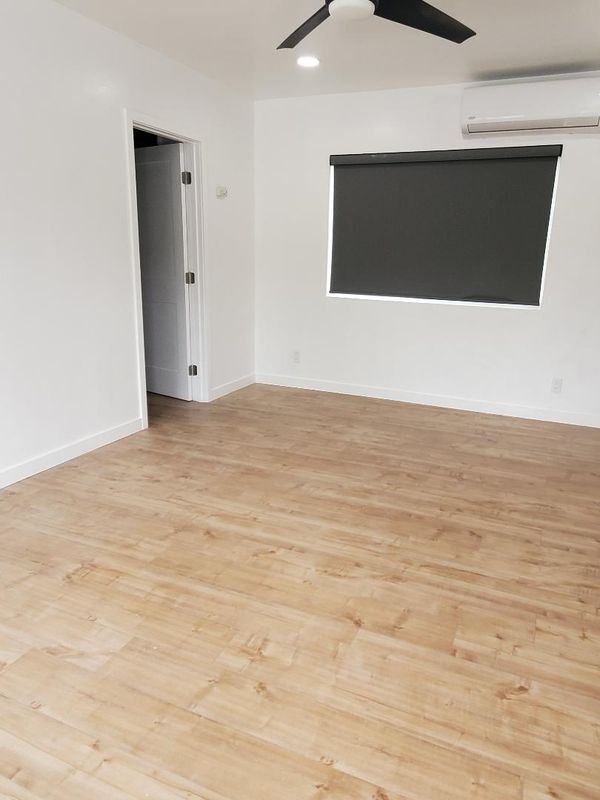 Foto del edificio - 7934 Newlin Ave