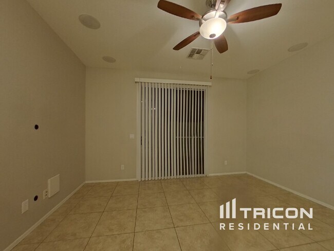 Foto del edificio - 3808 S 54th Gln Phoenix AZ