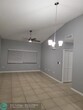 Foto principal - 2901 Riverside Dr