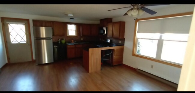 Building Photo - 55 Worthen St