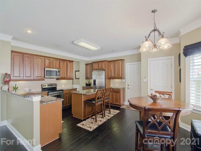 Building Photo - 11120 Huntington Meadow Ln