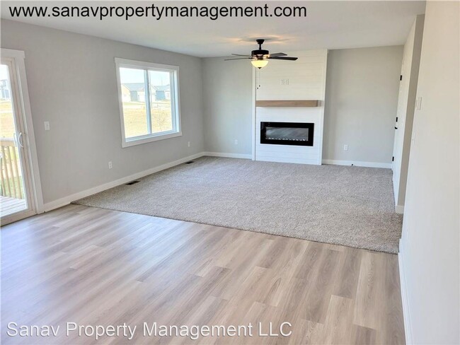 Foto del edificio - 4 br, 2.5 bath House - 755 SE Mesa Drive