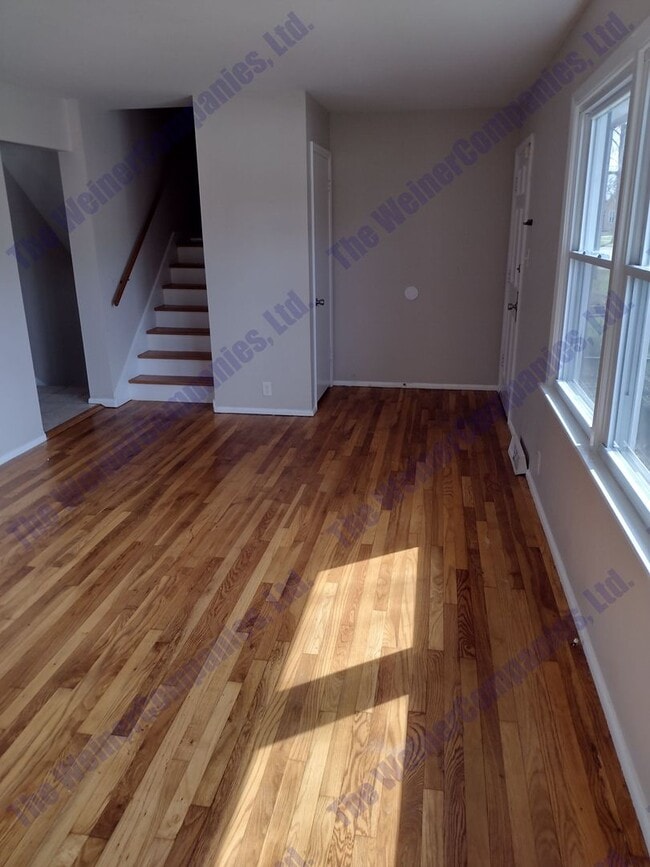 Building Photo - 1804 Rebecca Dr