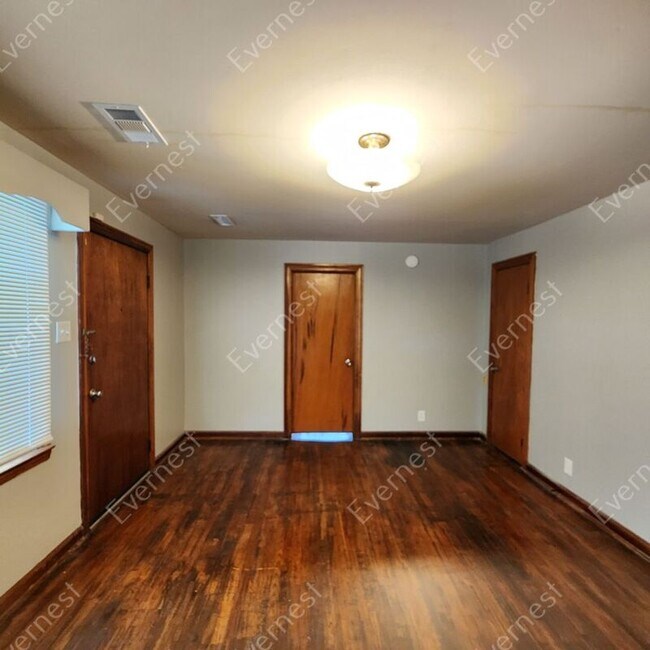 Building Photo - 2769 Nancy Dr