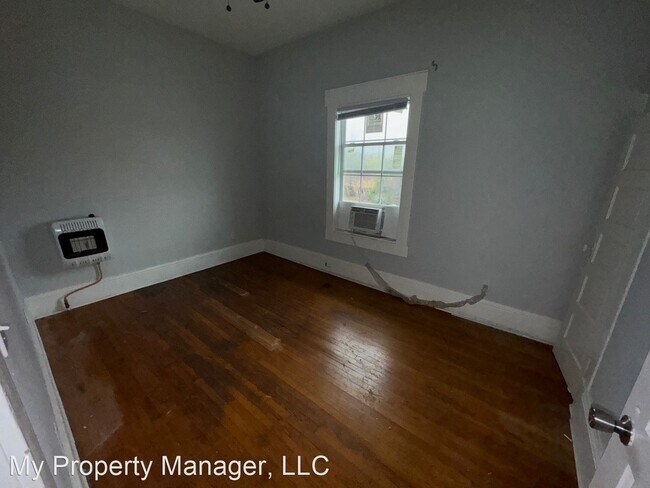 Building Photo - 2 br, 1 bath House - 409 1/2 Egan Street