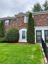 Building Photo - 1603 Windsor Dr N
