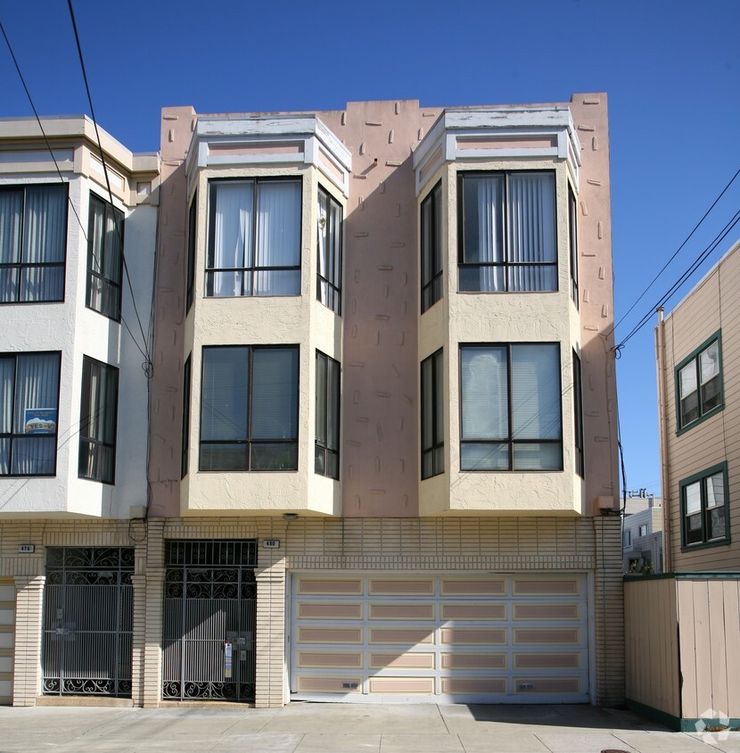 Building Photo - 480 22nd Ave