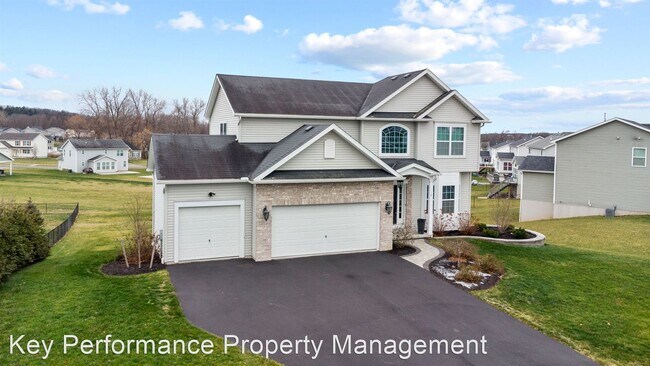 Building Photo - 3 br, 2.5 bath House - 19 Blaydon Loop