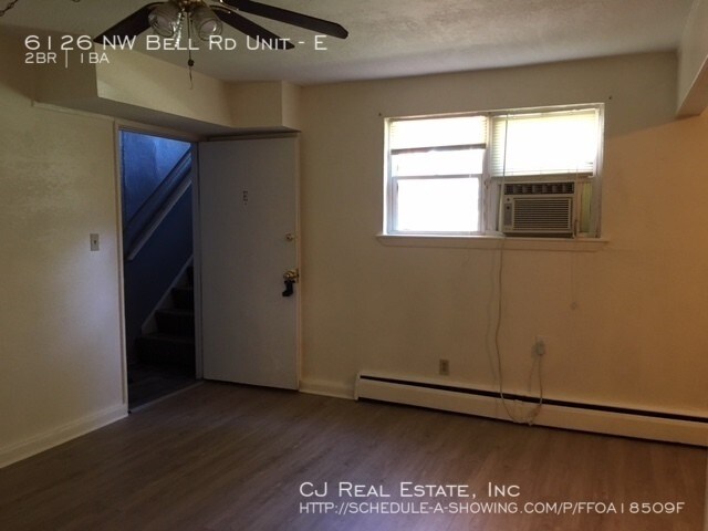 Foto del edificio - 6126 NW Bell Rd