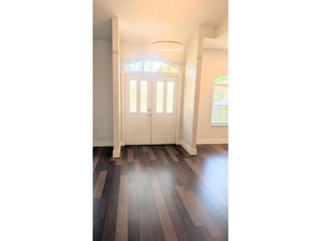 Foto del edificio - Pine Lakes Home with Attached In-Law Suite