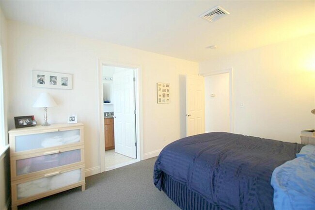 Foto del edificio - 157 Auburn St