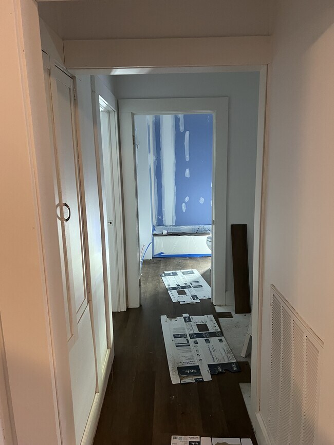 Foto del edificio - 1351 Goehler Rd SE