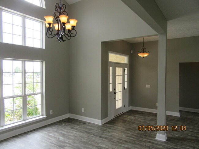 Building Photo - 5436 Blue Dog Rd