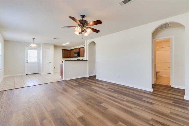 Foto del edificio - 26918 Graybill Ct