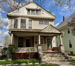 Building Photo - 826 S Walnut St