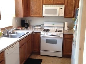 Building Photo - 1522 Grand Dr