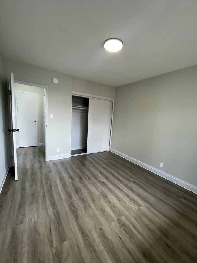 Foto del edificio - 3800 W 27th St