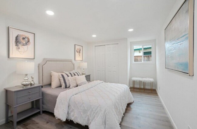 Foto del edificio - 10425 Calvert Dr
