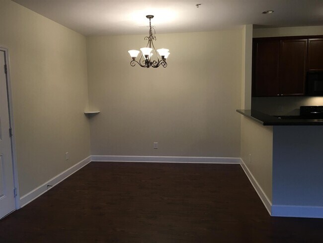 Foto del edificio - 8511 Burnham Ln