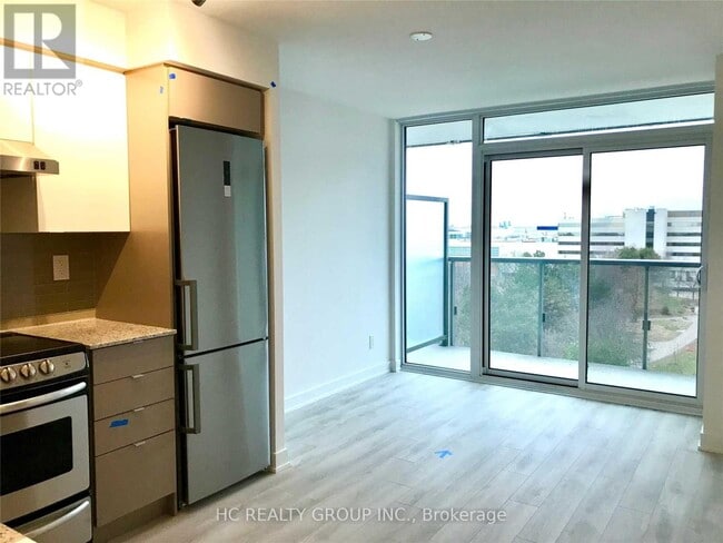 Photo du bâtiment - 160 Flemington Rd