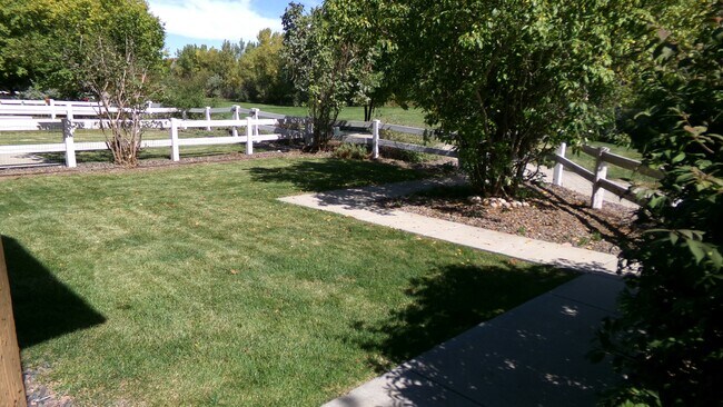 Foto del edificio - 217 Rock Bridge Ln