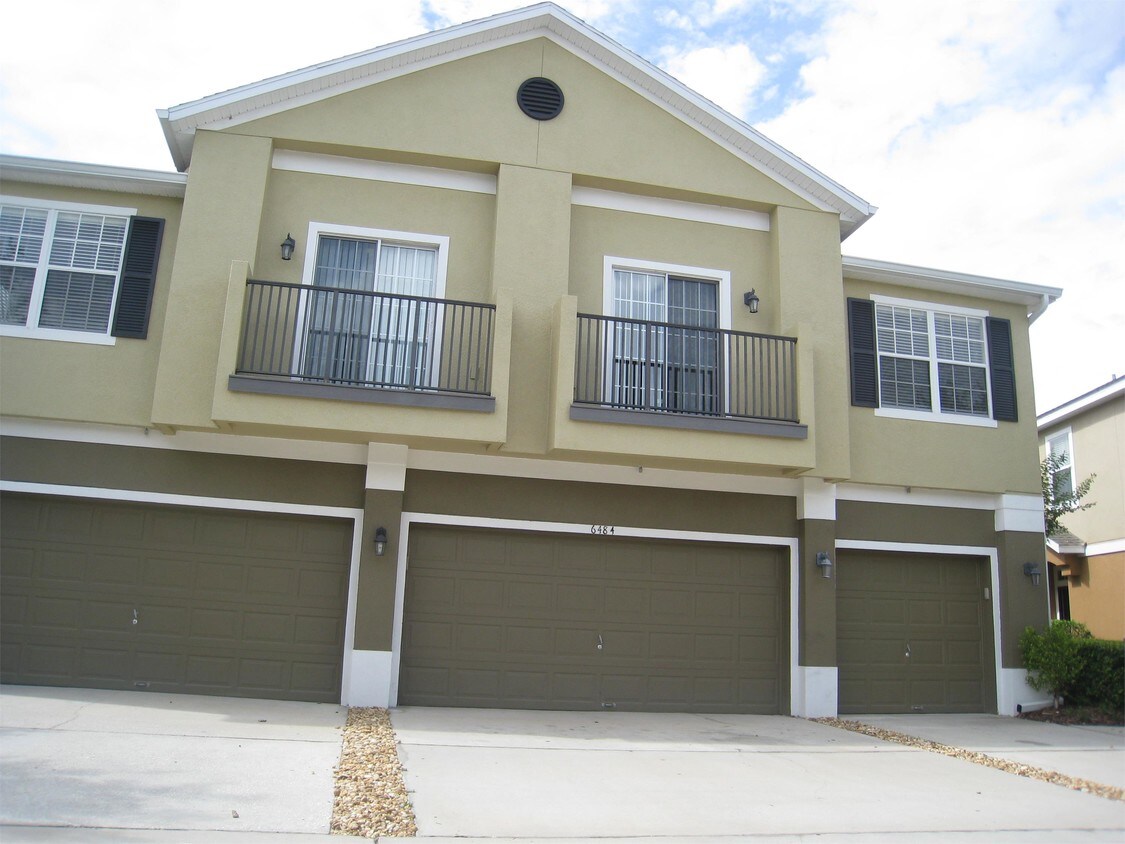 Foto principal - 6484 S Goldenrod Rd