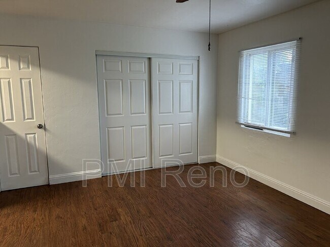 Building Photo - 1747 1/2 C St