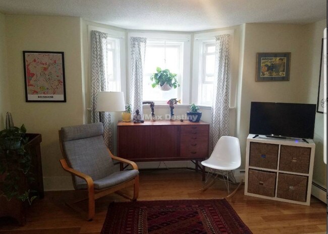 Building Photo - Inman Square- 2 Bed