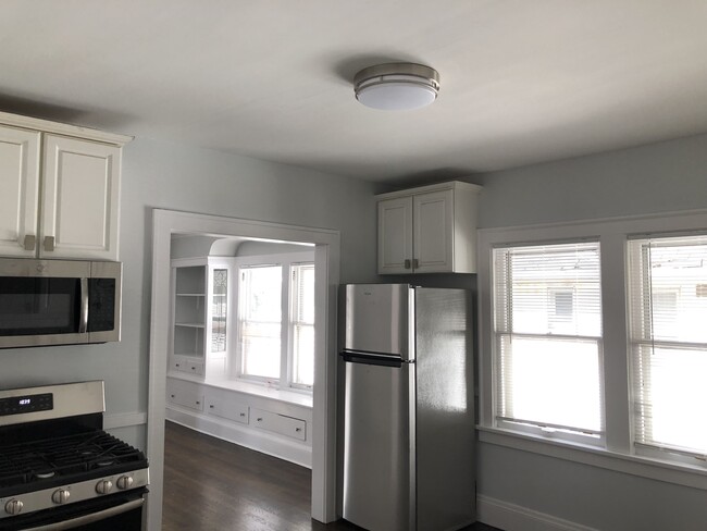 Kitchen/Dinningroom - 12402 Mount Overlook Ave